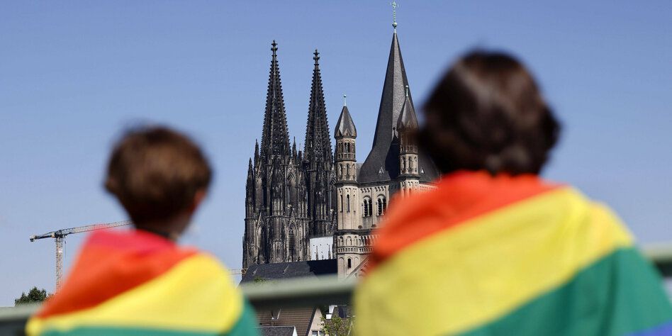 Mehr Schutz für Queers: Gegen „Heilung" und „Beratung"