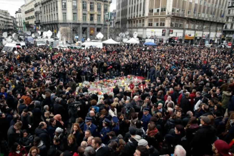 Ganz Belgien schweigt zum Gedenken an die Opfer