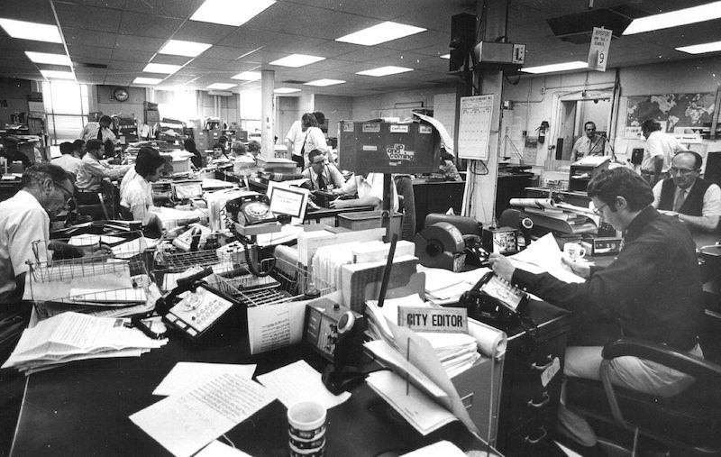 EDITORIAL: Total chaos in the newsroom and home studio, weighing goods and bads