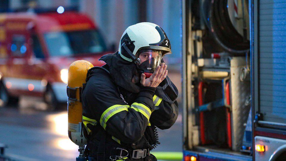 Feuerwehrleute erleben Beschimpfungen und beklagen vermeidbare Einsätze | MDR.DE