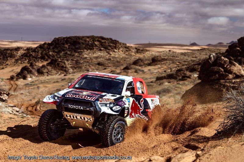 Colin-on-Cars - Toyota controls the desert
