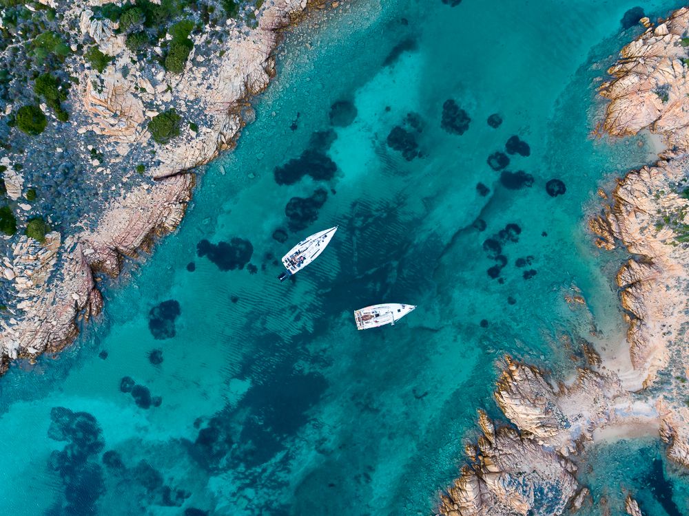Auf abenteuerlicher Segelreise durch den La-Maddalena-Archipel von Sardinien bis nach Bonifacio