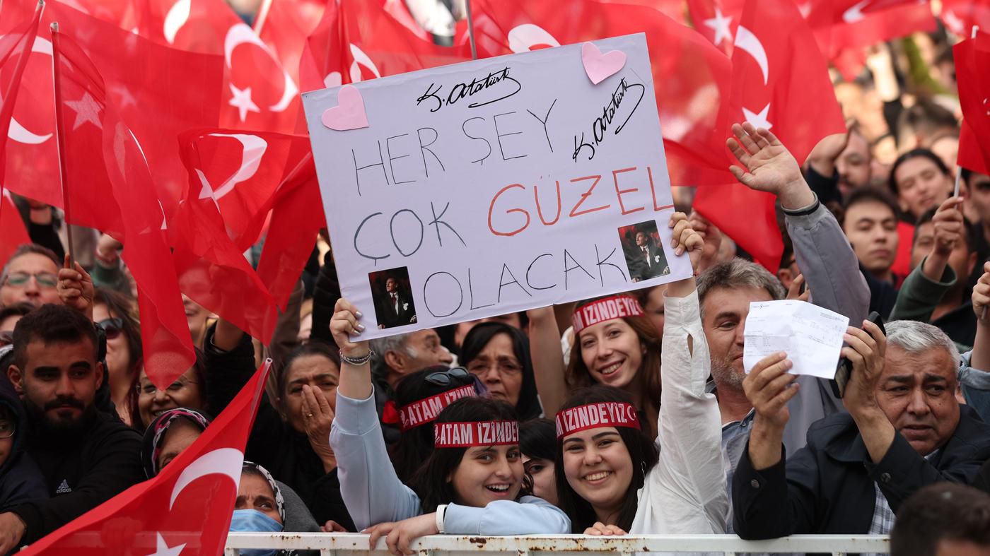 Junge Wähler in der Türkei: „Ich möchte jemand Neuen an der Spitze sehen"
