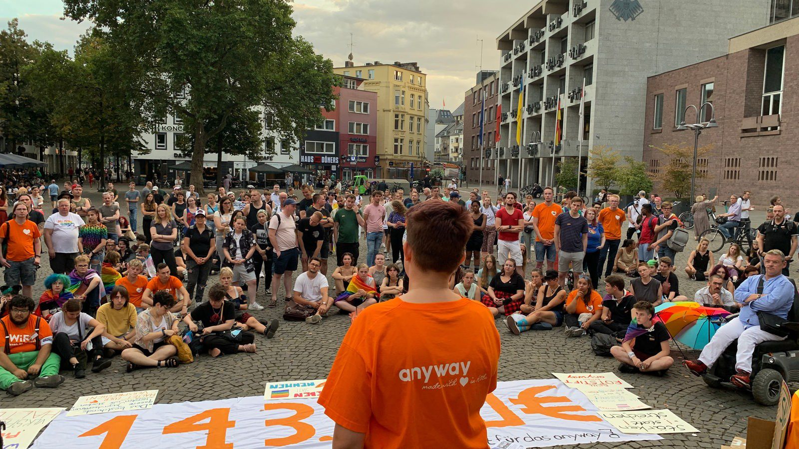 Stadt Köln will Beratungsstelle für queere Jugendliche streichen