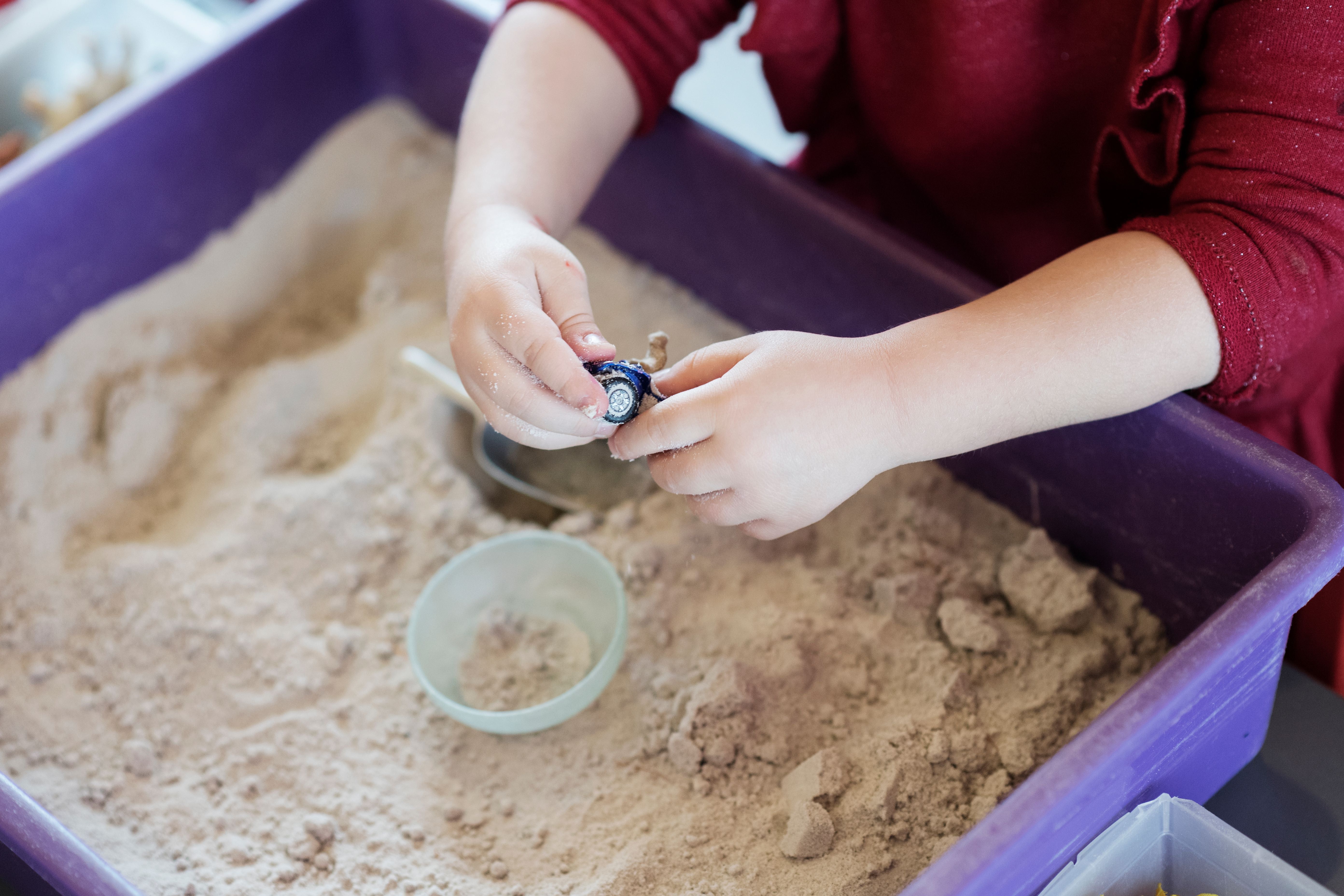 Eltern können das flexible Denken von Kleinkindern fördern