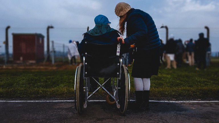 Menschen mit Behinderung: Die Assistenz kommt jetzt nicht mehr
