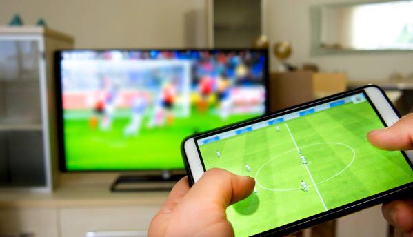 The Ultimate Guide to Watching Sports on Your Mobile Phone