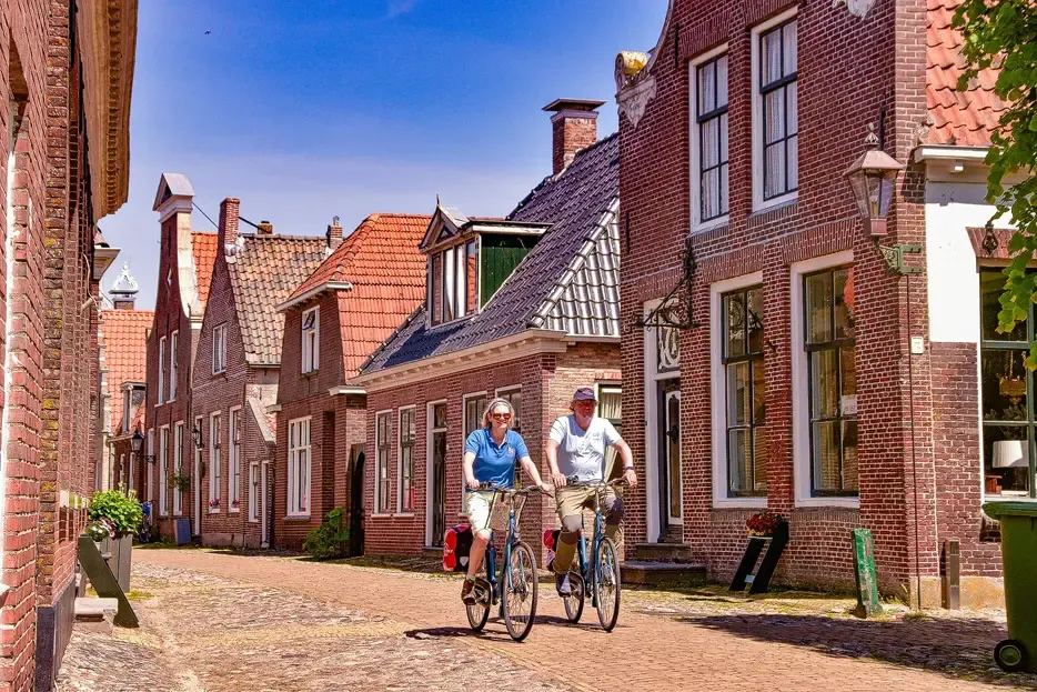 200 Euro Last-Minute-Rabatt auf kombinierte Rad- und Segelreisen im niederländischen Wattenmeer