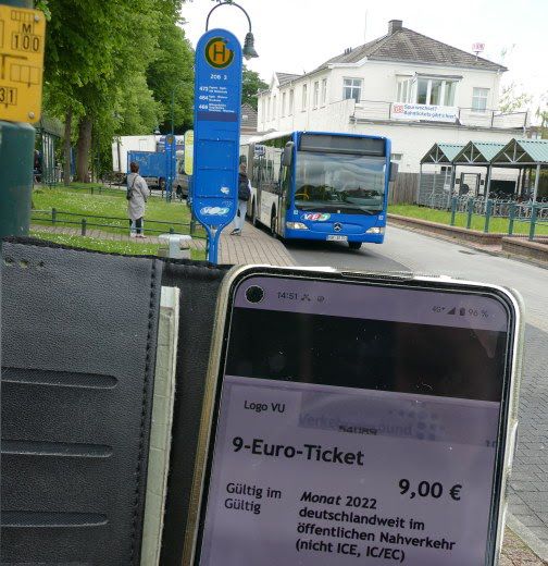 Kritik am 9-Euro-Ticket