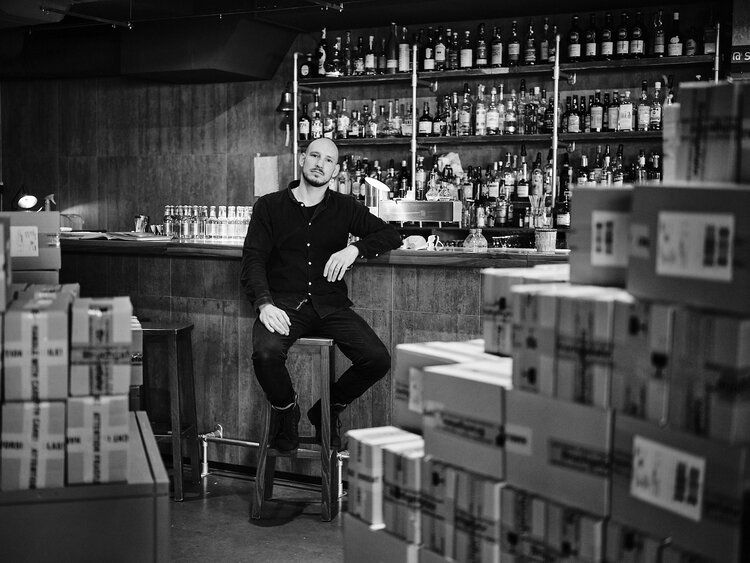 Felix Engels in der Suderman Bar Kln Foto Helena Heilig