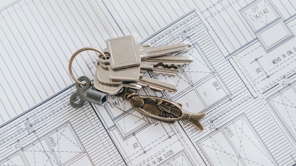 Darf der Vermieter einen Wohnungsschlüssel behalten, was passiert bei Verlust?