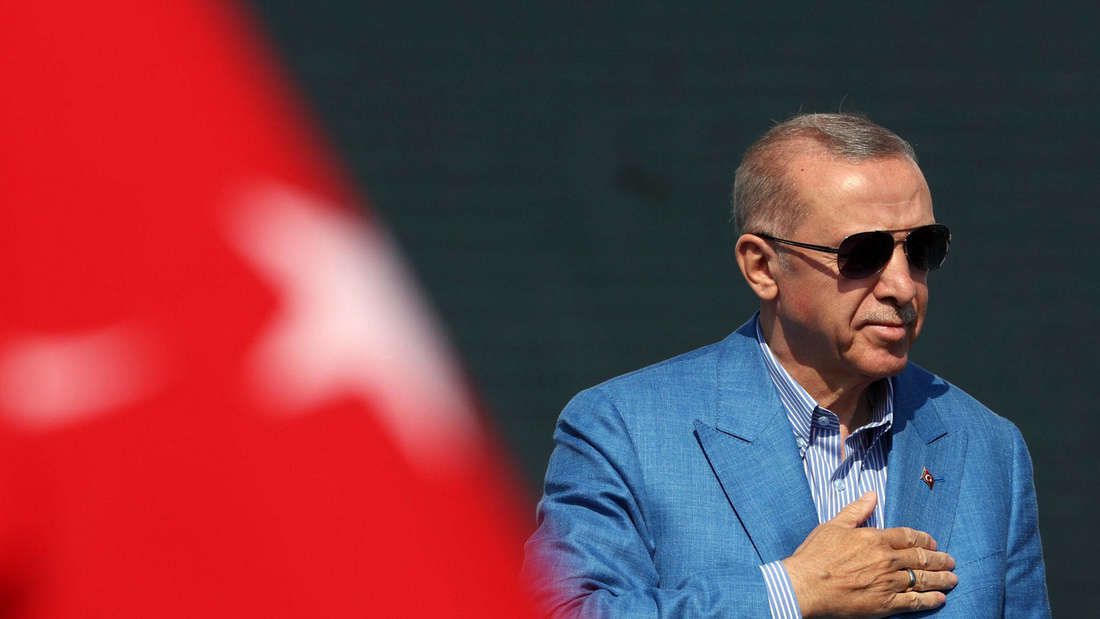 Erdoğan beschimpft Herausforderer Kılıçdaroğlu als „Säufer" - der attackiert ebenfalls
