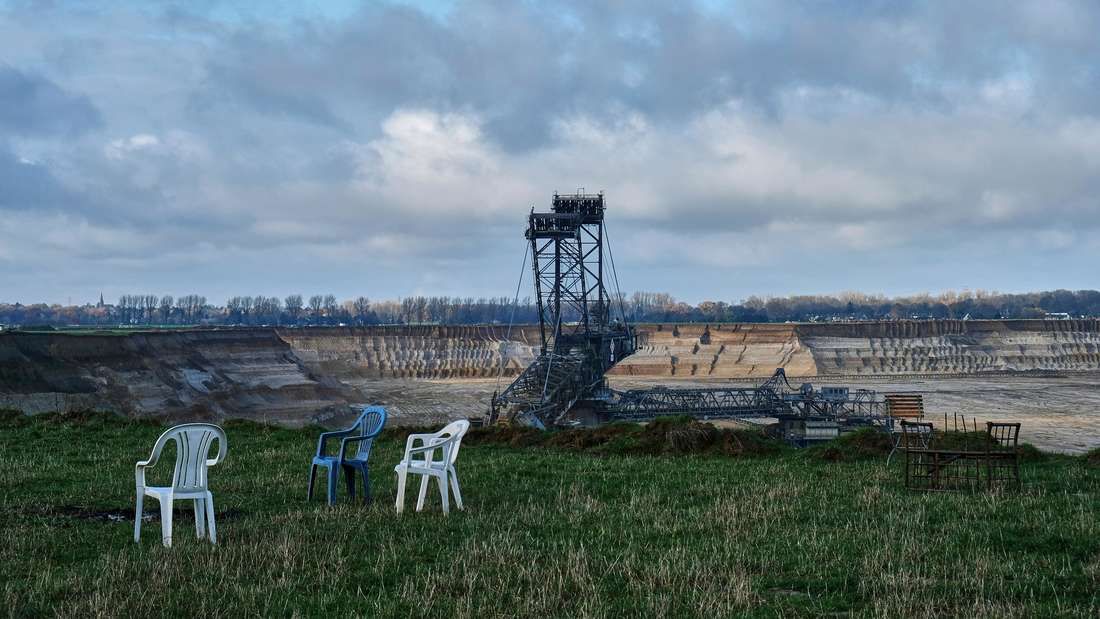 „Räumungs-Paragraf in letzter Minute eingeschoben" - hat Politik mit RWE in Sachen Lützerath gemauschelt?