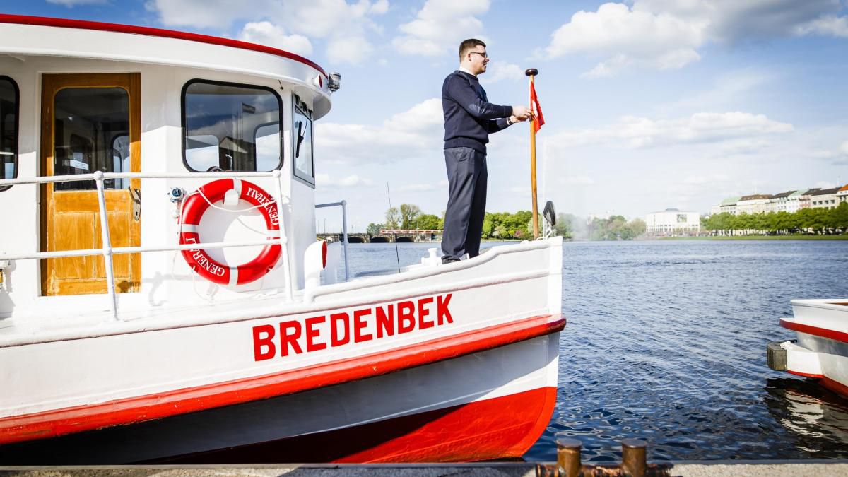 Hamburg: Alles, was man übers Bootfahren auf der Alster wissen muss