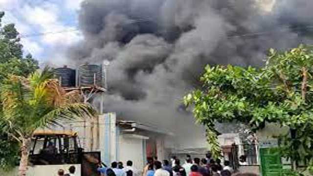 Pune: Massive fire breaks out in sanitizer manufacturing factory, 17 workers dead