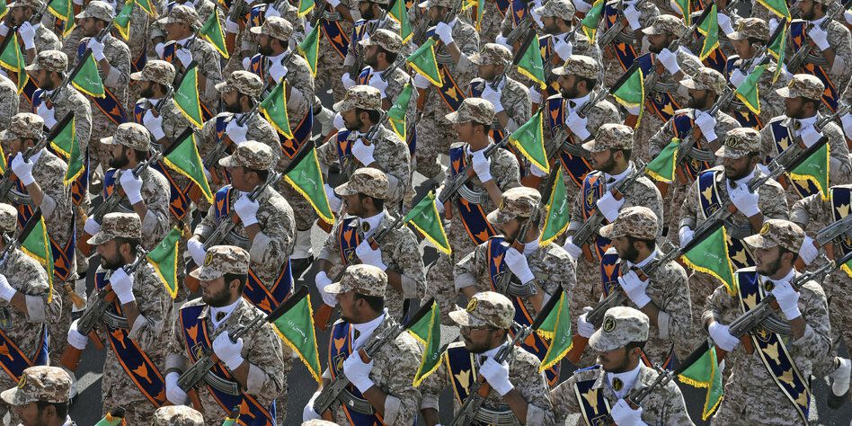 Irans Revolutionsgarden: Terroristen in Uniform