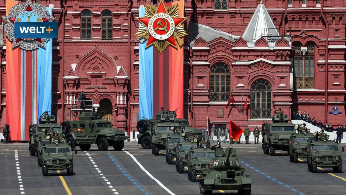 „Tag des Sieges" in Russland: Ein einzelner Panzer führt die Kolonne an