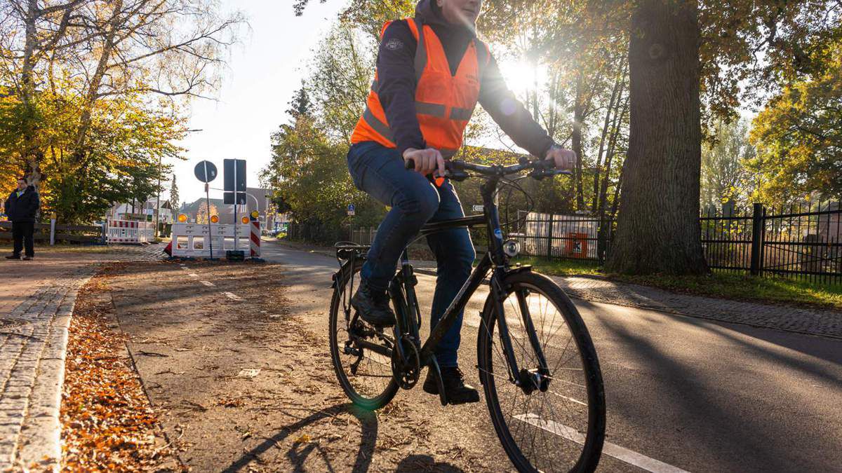 Neuer Fahrstreifen: Mehr Platz für Radfahrer