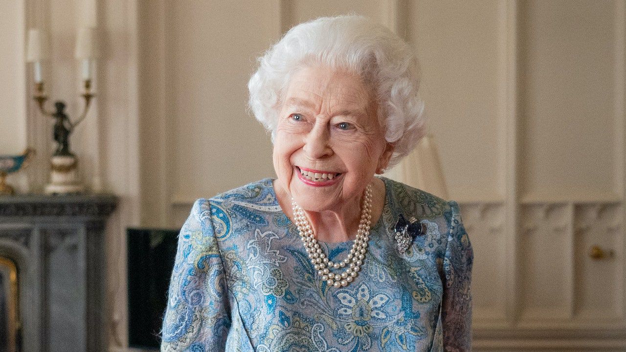 Queen Elizabeth II. im Porträt: Über eine Königin, die ihr Leben in den Dienst am Empire stellte