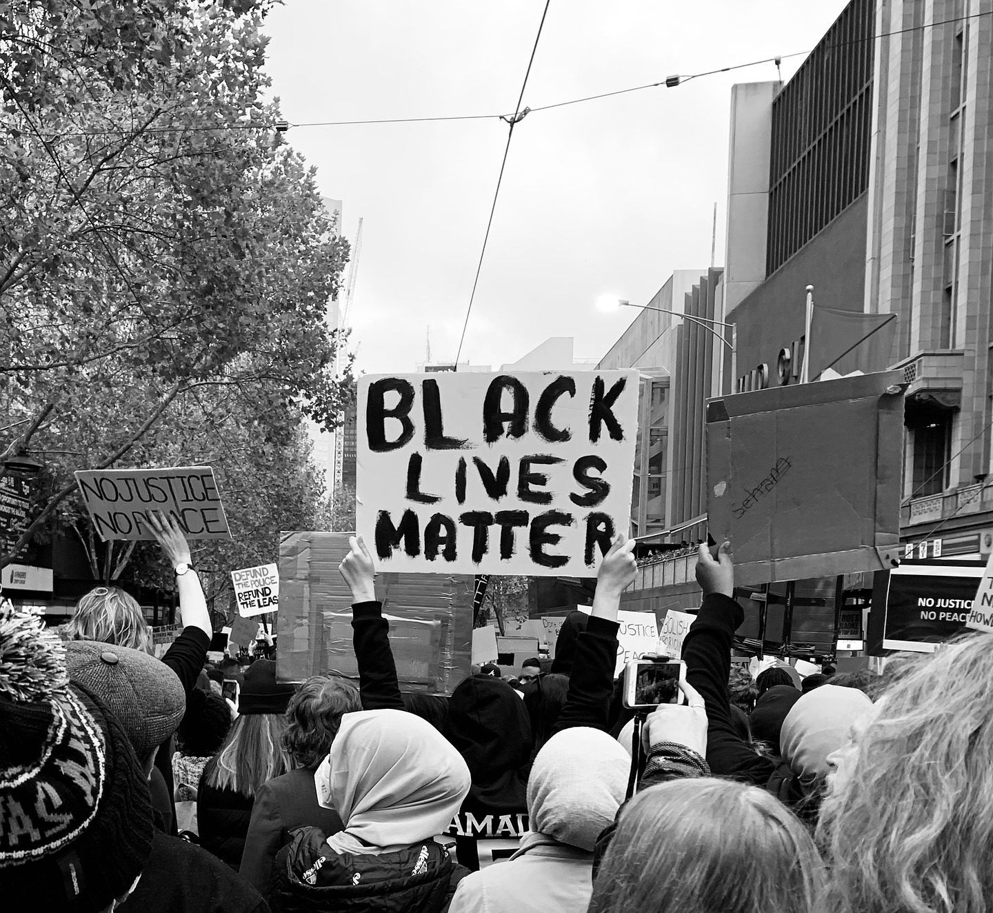 #BlackLivesMatter! Und jetzt? - Der solidarische Tweet fürs gute Gewissen - BlaxMag