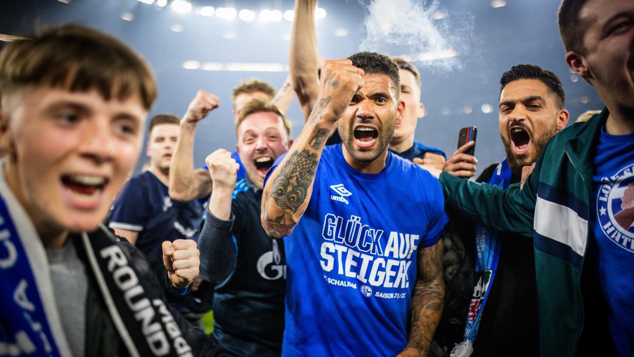 Aufstieg in die Bundesliga: Schalke ist wieder Schalke