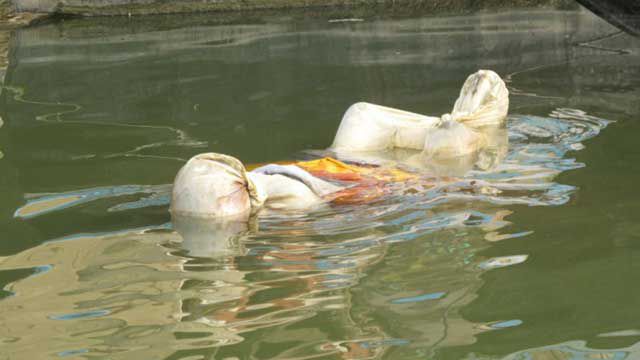 Corona confirmed in Sabarmati river, large number of fish died