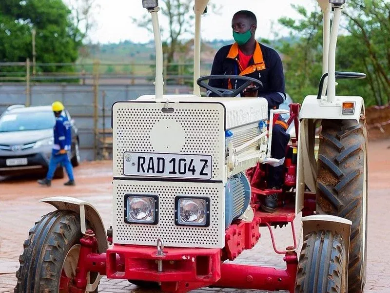 Africa Automotive - VW electric tractors for Rwanda