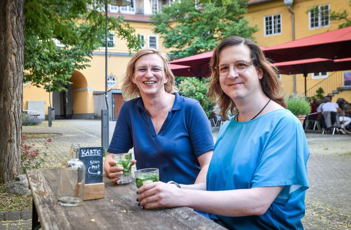 Transgender aus Stuttgart erzählen: Mit dem Outing sind die Probleme nicht vorbei