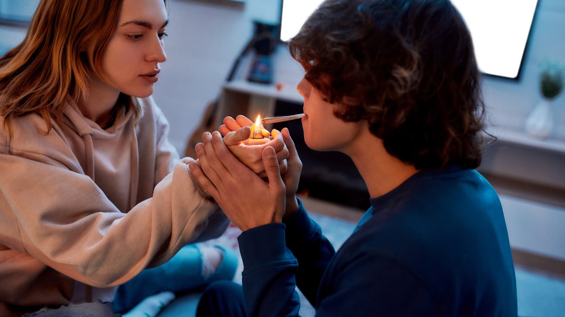 Cannabis im Jugendalter: Was passiert, wenn Teenager kiffen