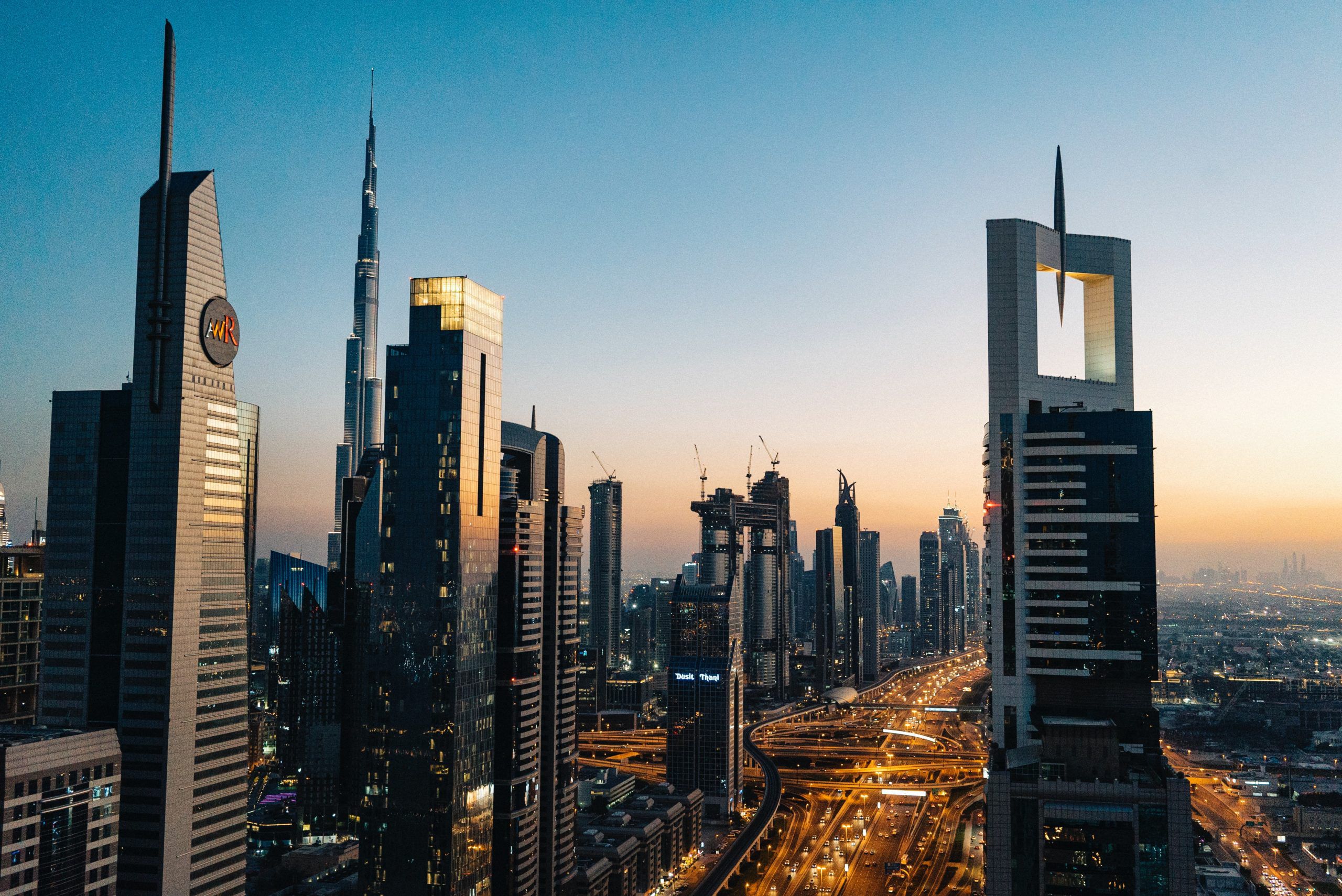 Firmengründung in Dubai – Rechtsformen, Vorteile, Nachteile und Kosten