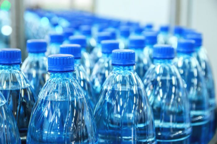 Preisangabe: Flaschenpfand muss laut EuGH-Generalanwalt nicht enthalten sein