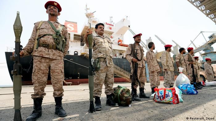 Yemen Houthi troops
