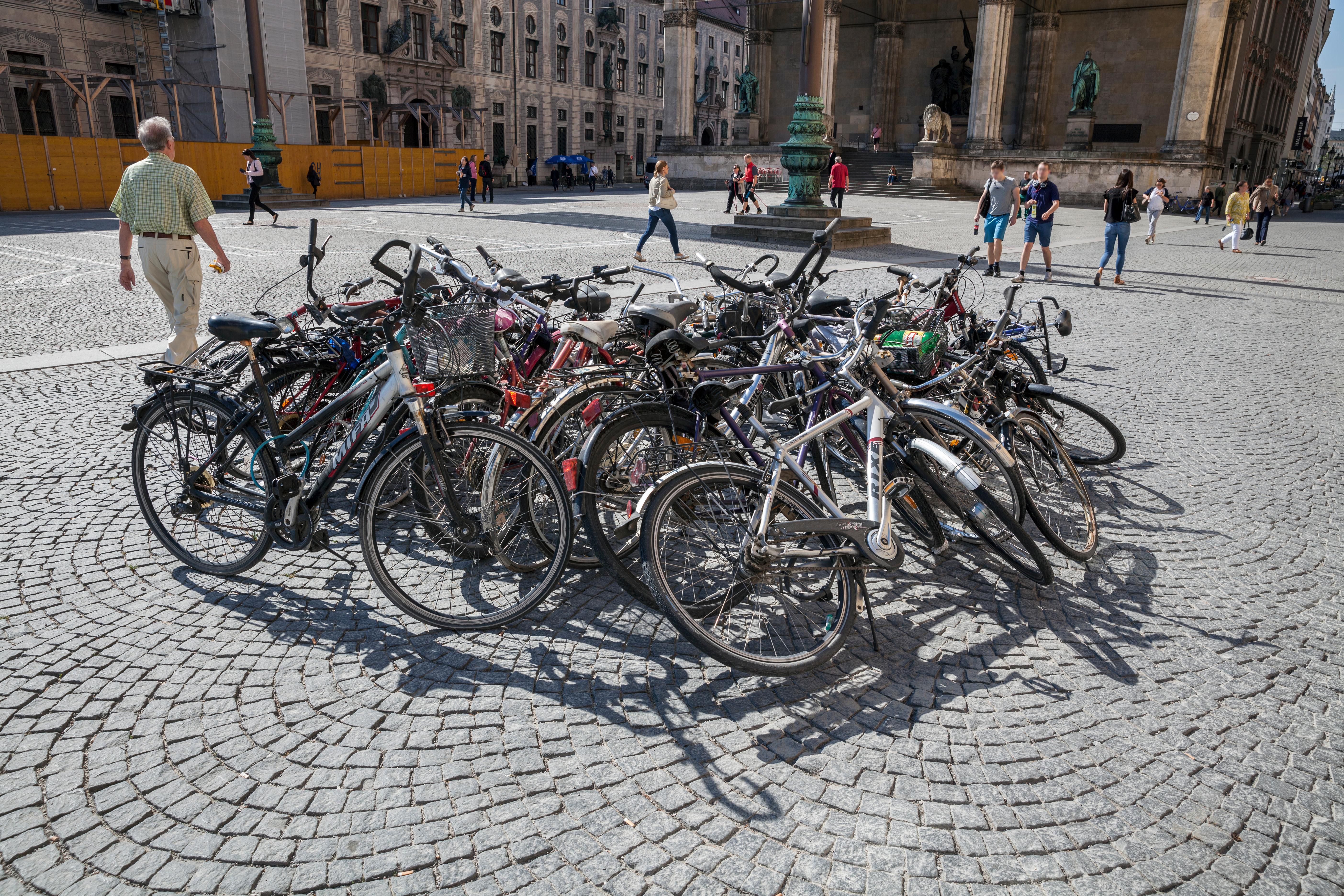 Aus Alt mach Neu - Münchner recycelt Fahrräder