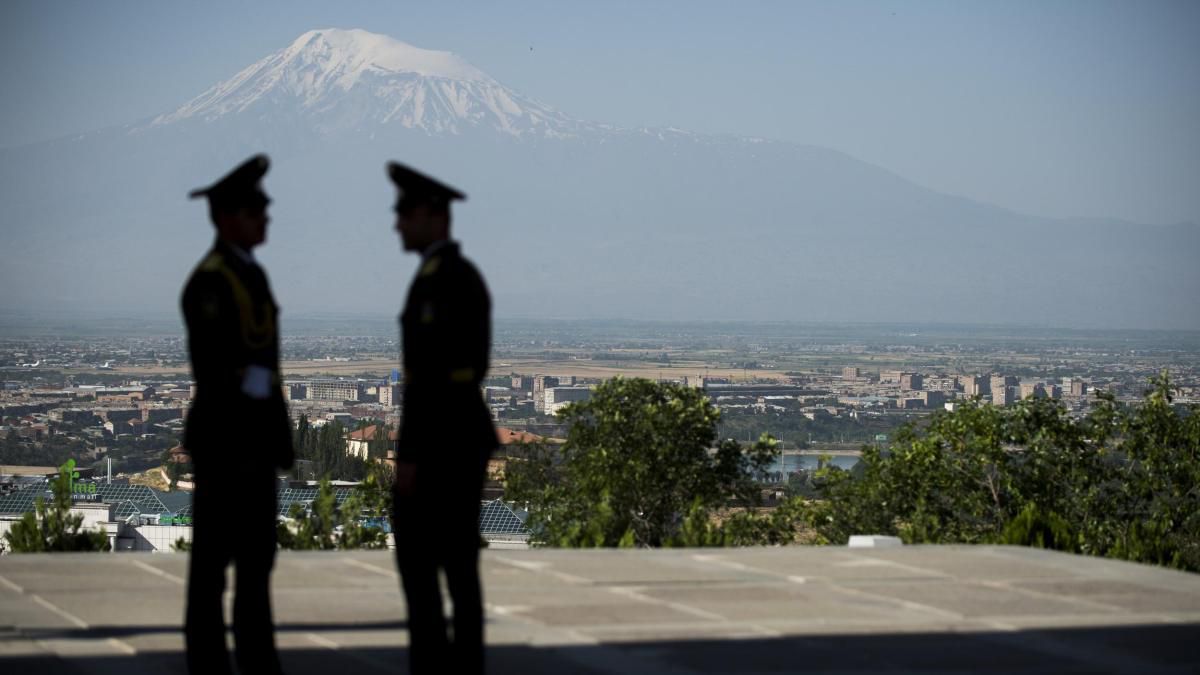 Von der EU verlassen, von Feinden bedroht - Reportage aus Armenien