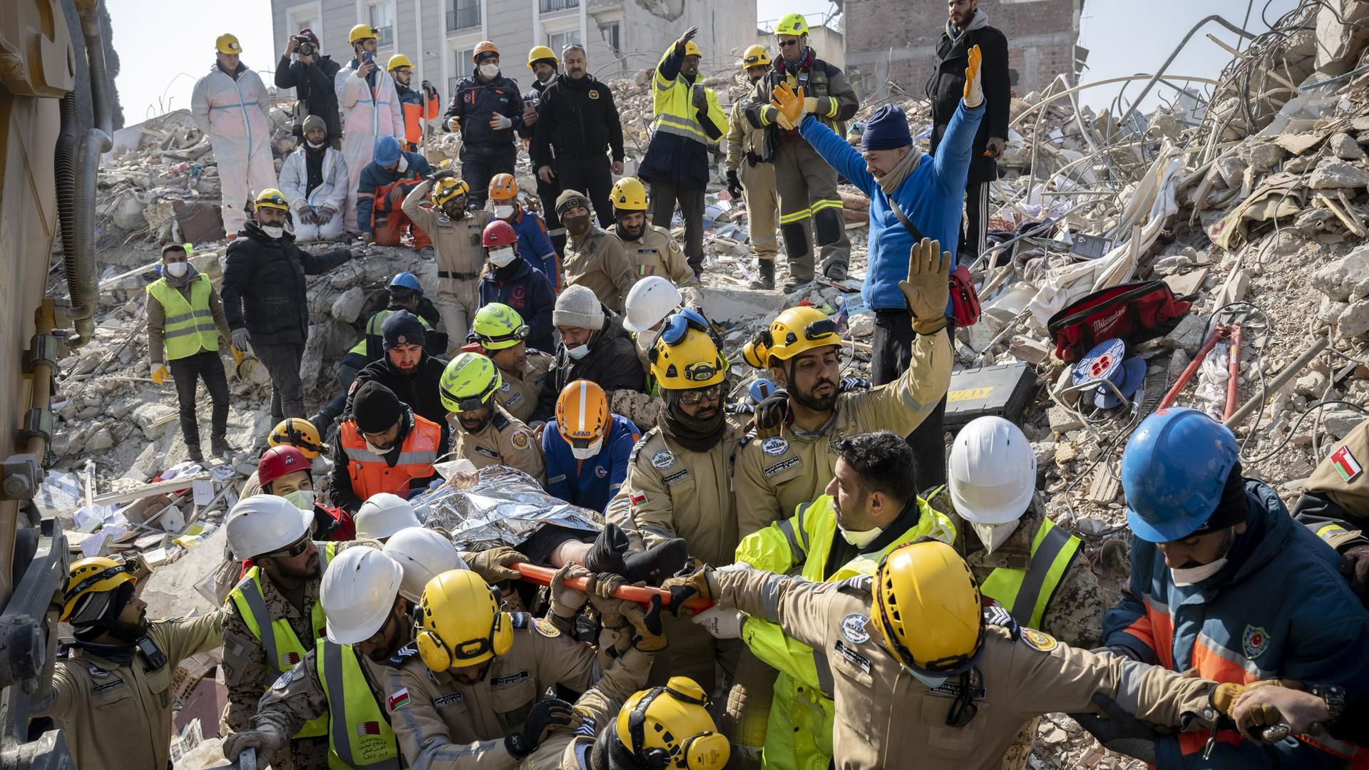 Erdbebenhilfe - Wie türkische Gemeinden in Niedersachsen zusammenstehen