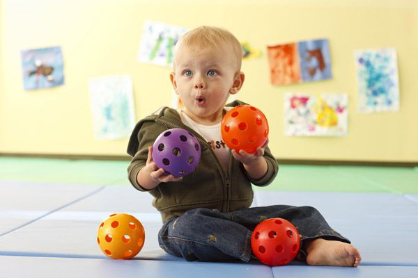 Gymboree Play Music Chiswick, Gymboree Play & Music, Chiswick Locals, Chiswick W4, Sensory Baby Lab, Play & Learn, Apparatus-based classes, Family Classes, Childrens Classes, Child Care, Aaron Barriscale, Joan Barnes, Childrens Parties