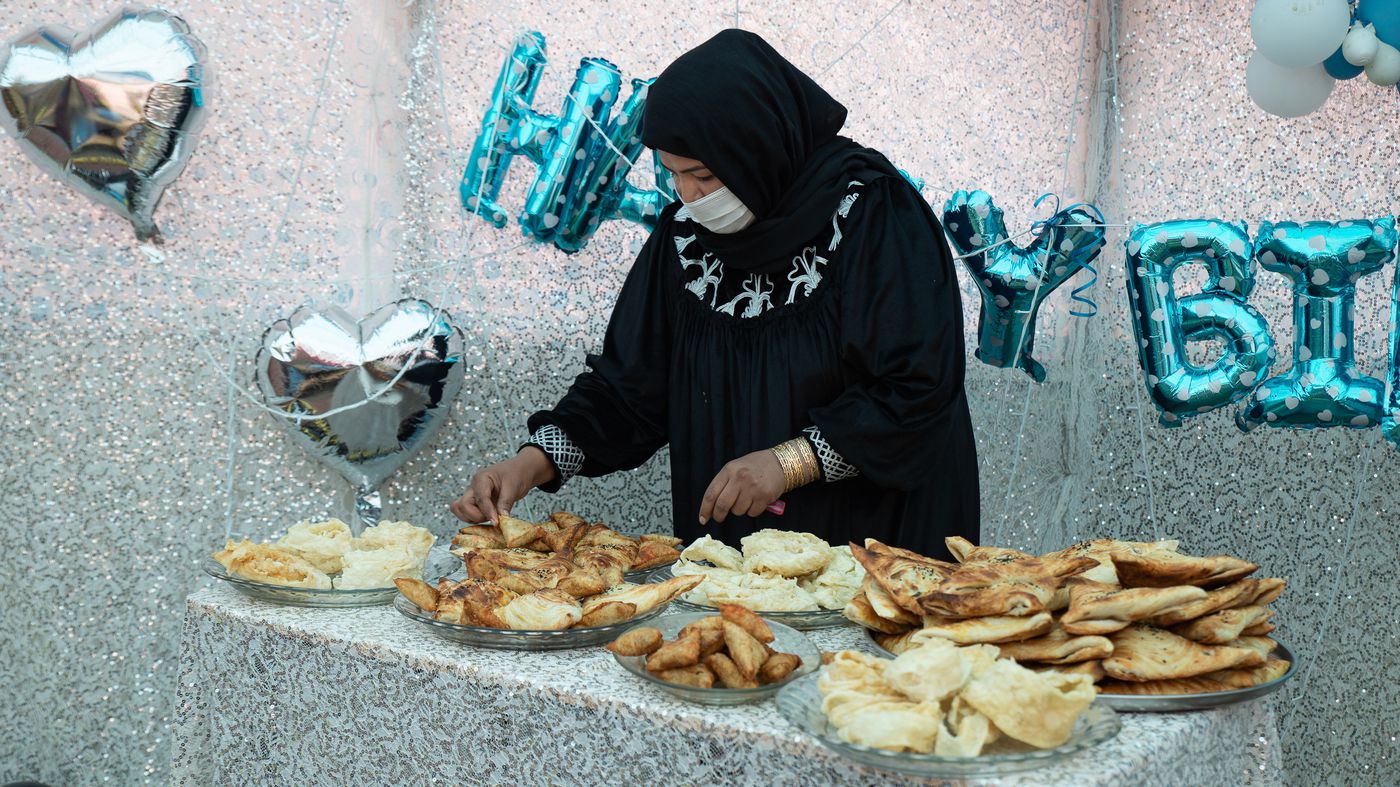 A pop-up restaurant in Kabul is run by women for women. The Taliban is watching