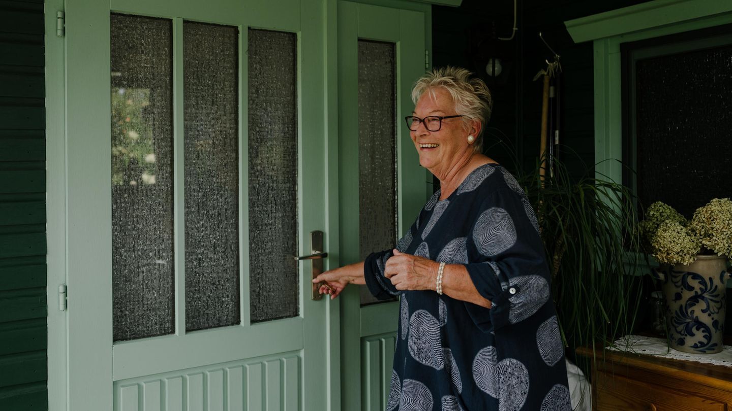 Elke Pastor kommt, wenn andere in den Urlaub aufbrechen. Auf Reisen mit einer Housesitterin