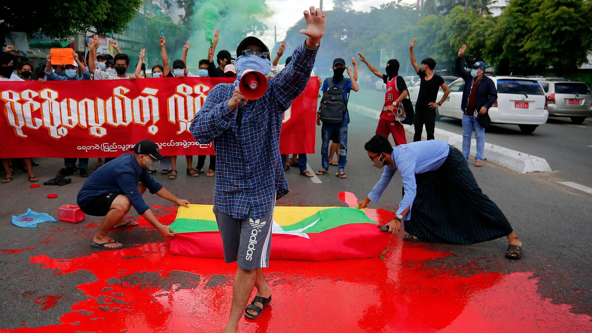 Volk gegen Militär in Myanmar - Unbeugsamer Widerstand in Südostasien