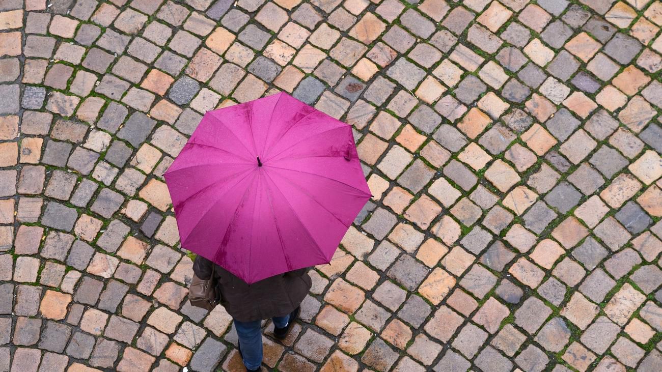 Sonnencreme und Regenschirm: Das Wetter am Wochenende im Norden