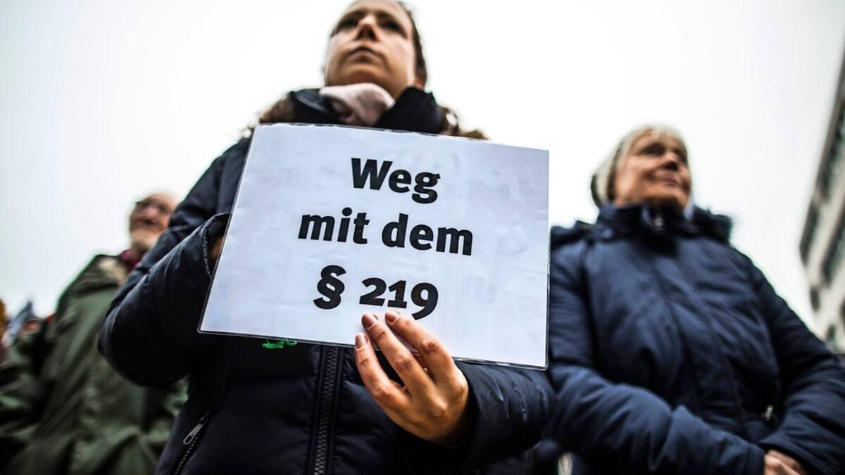 Paragraf 218 und 219a: So stehen die Parteien zum Abtreibungsrecht