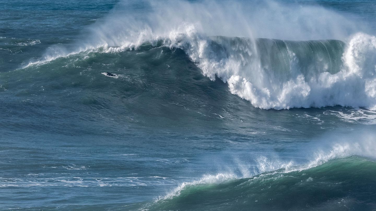 Big-Wave-Surfer Freddy Olander: "Mein Ziel ist die 30-Meter-Welle. Weltrekord"