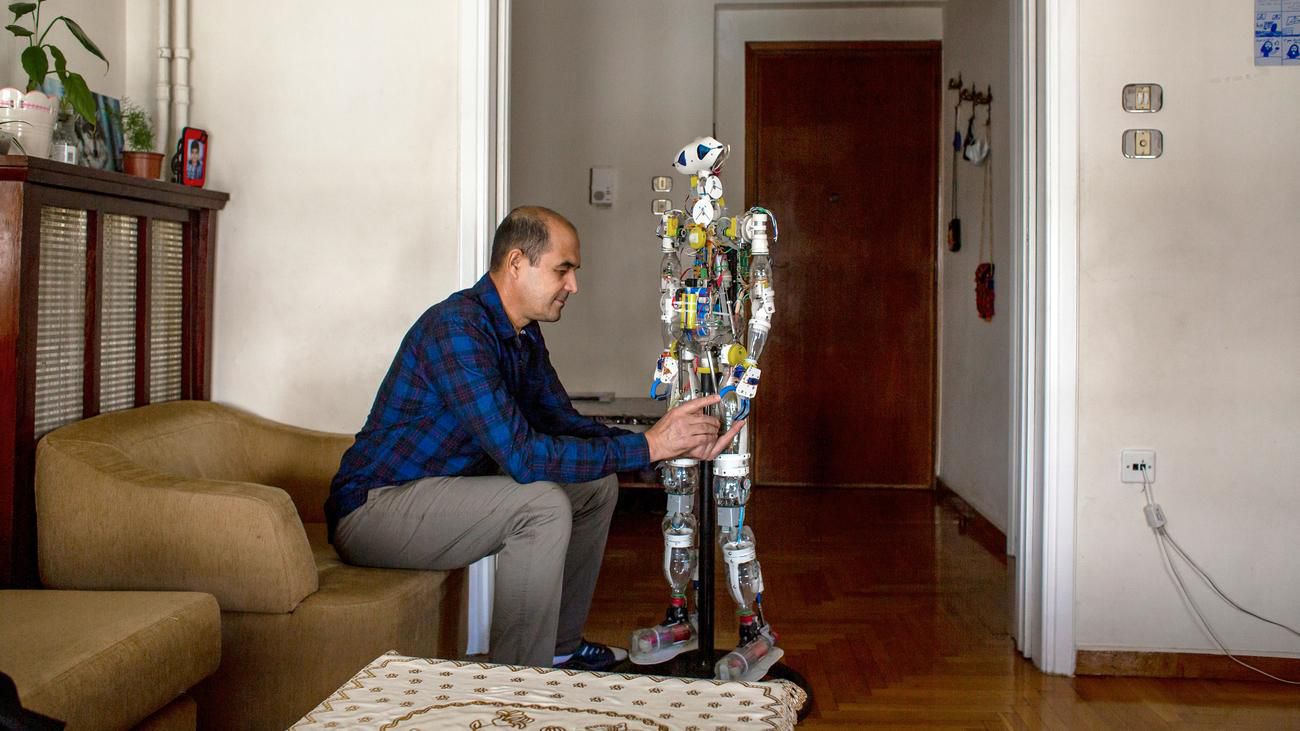 Flucht aus Afghanistan: Herr Karimi und der Roboter