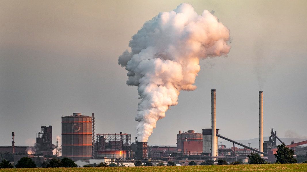 CO2-Ausstoß: Industrie fast wieder auf Vor-Corona-Niveau