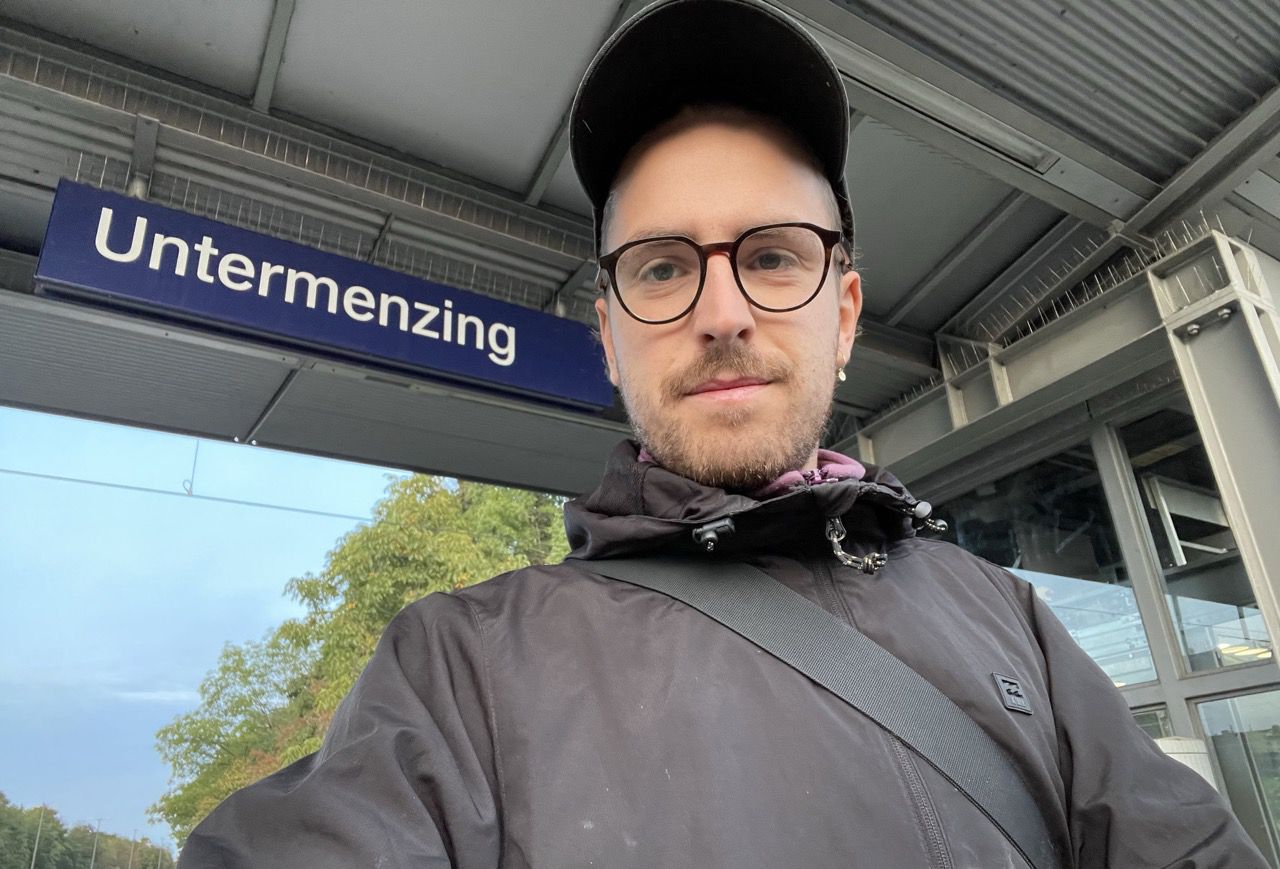 Meine Halte: Untermenzinger Bahnhof - Wo cornern noch rebellisch ist