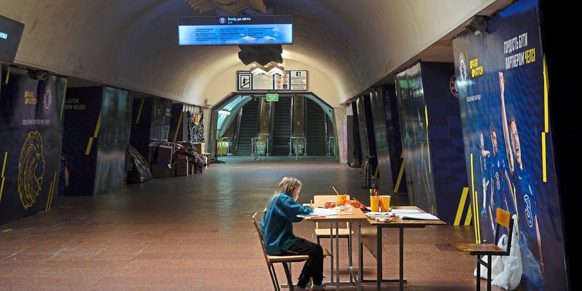 Wie Charkiws Bevölkerung in der U-Bahn den Krieg überdauert