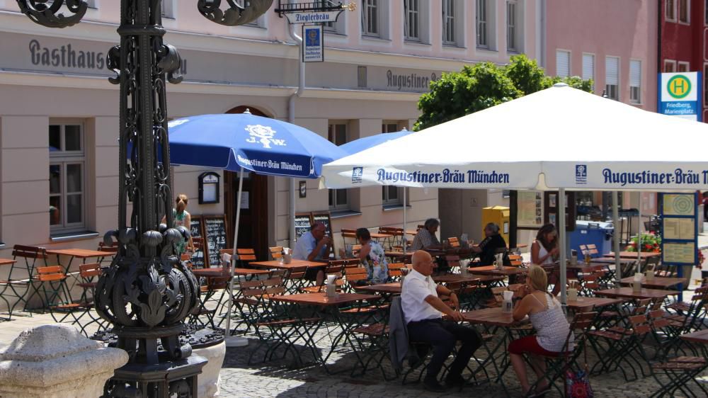 Biergärten in der Region sind voll, aber Gastronomie ächzt unter Personalmangel