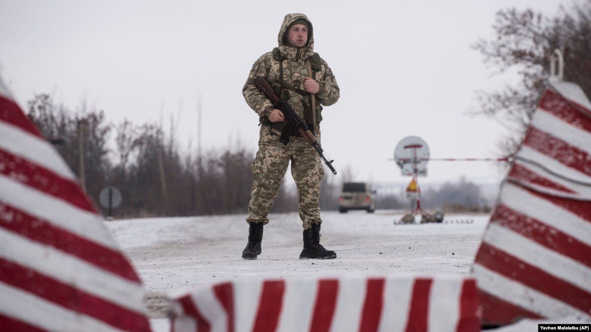 This Street Once Brought Ukrainians And Russians Together. Now It Divides Them.