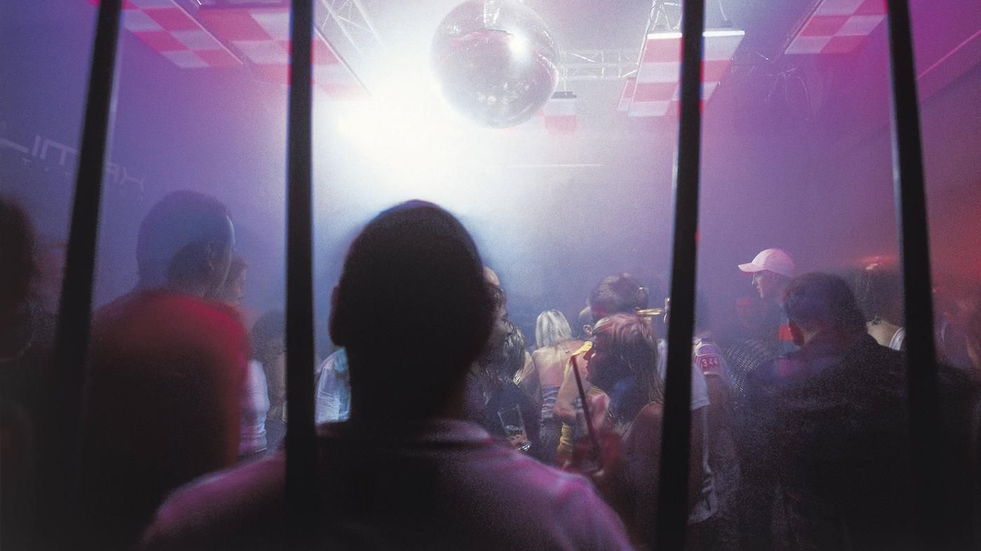 Die Droge, die einen ewig tanzen lässt: Wie Liquid Ecstasy ein Leben zerstörte