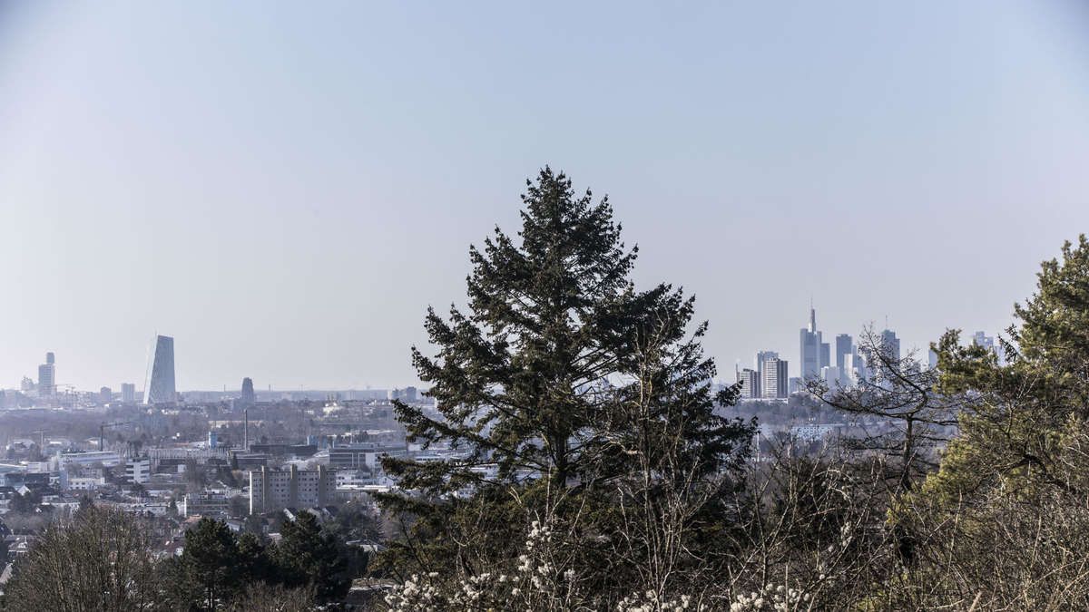 Den Main flussabwärts Richtung Santiago